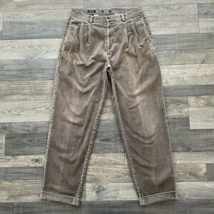 36x32 VTG GAP Corduroy Pleated Cuffed Easy Fit Pants Men Brown Suspender Buttons